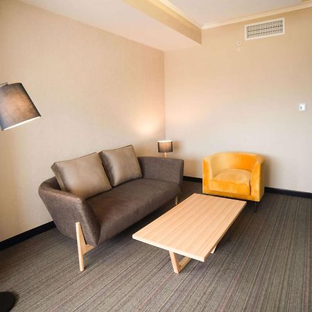 Doubletree By Hilton Trujillo Hotel Exterior photo