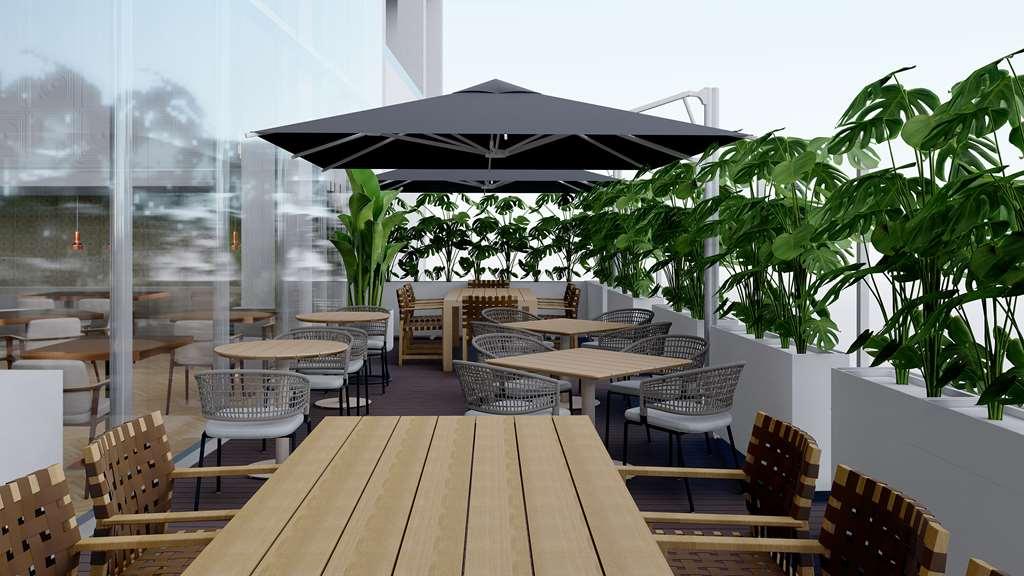 Doubletree By Hilton Trujillo Hotel Restaurant photo