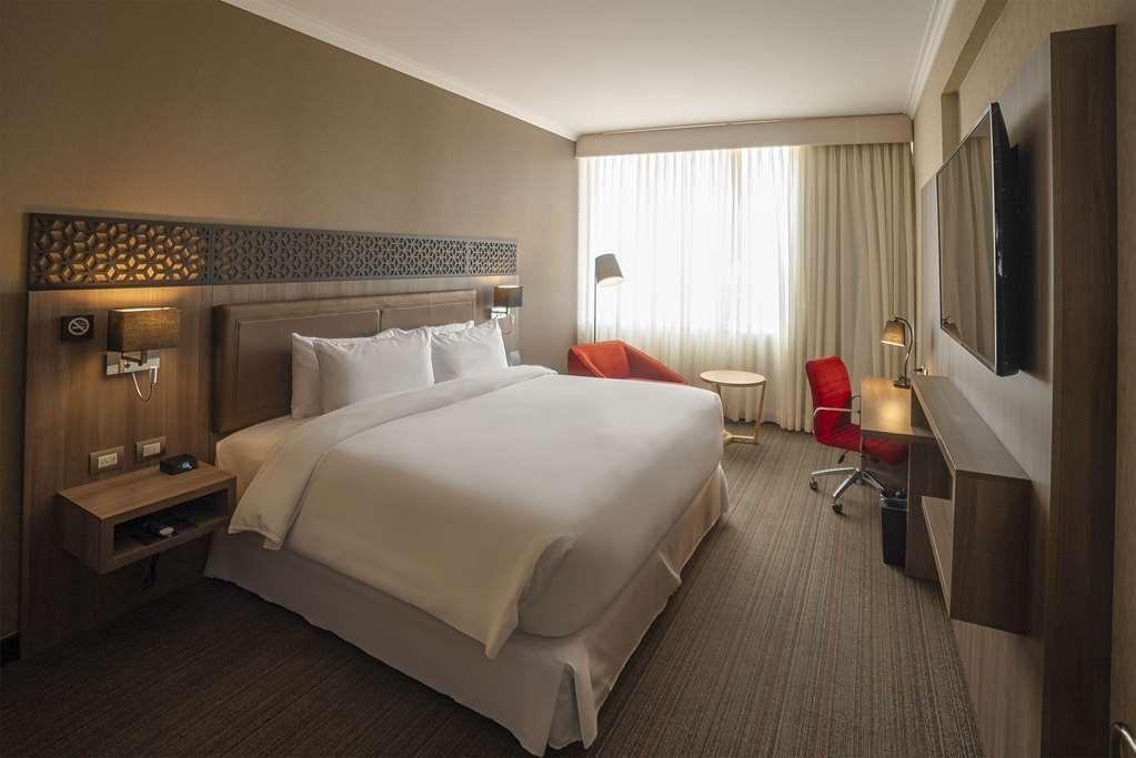 Doubletree By Hilton Trujillo Hotel Room photo